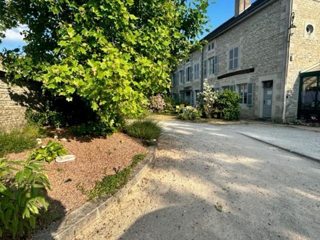 Chambres D'Hotes Dans Une Maison De Caractere Mussey-sur-Marne Kültér fotó